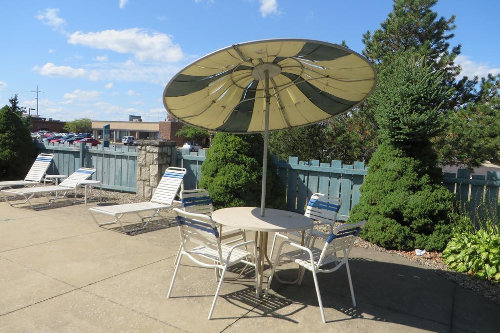 Knights Inn Canton Exterior foto